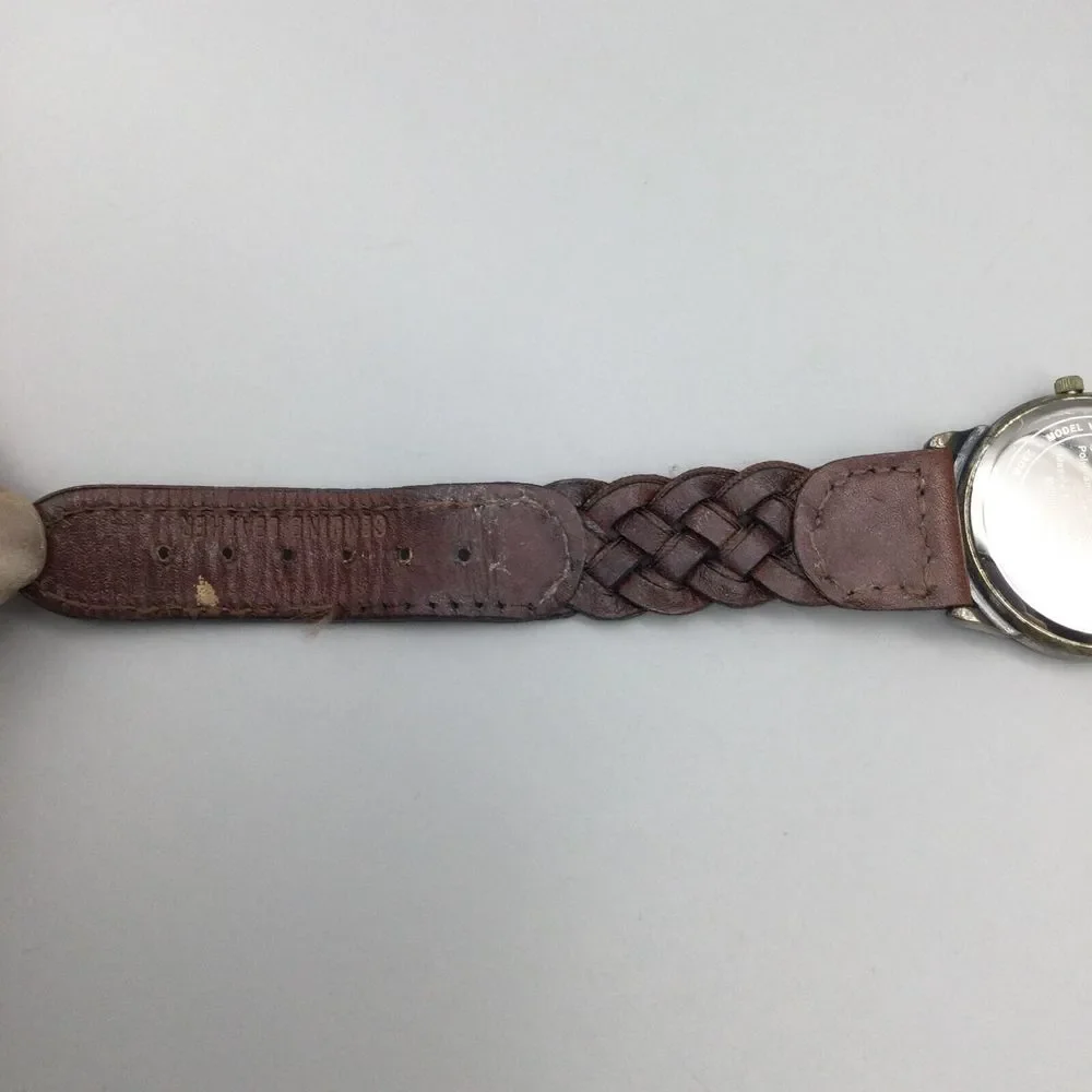 Woodstock Watch Unisex 35mm Limited Edition Wood Dial Peace Music New Battery - Picture 9 of 13